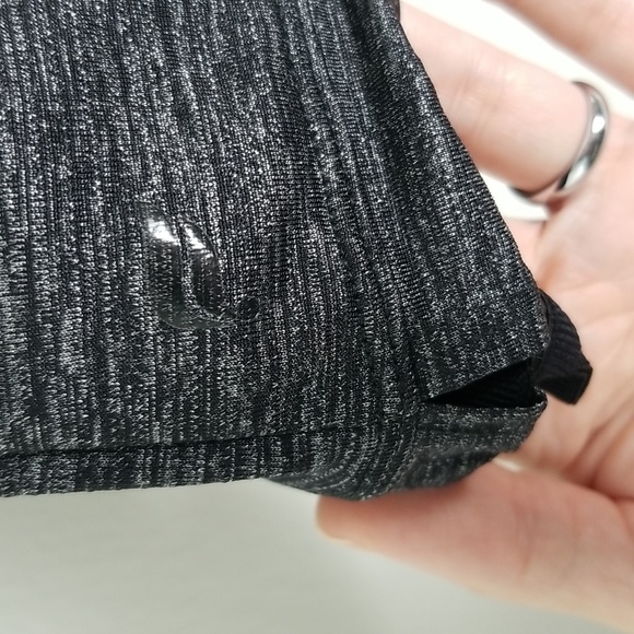 Fabletics Bea Short Sleeve Hoodie Black/Grey Small - Picture 9 of 16